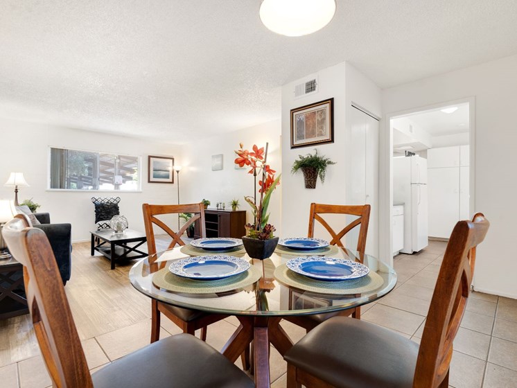 Dining Area at Copper Creek in Tucson, AZ